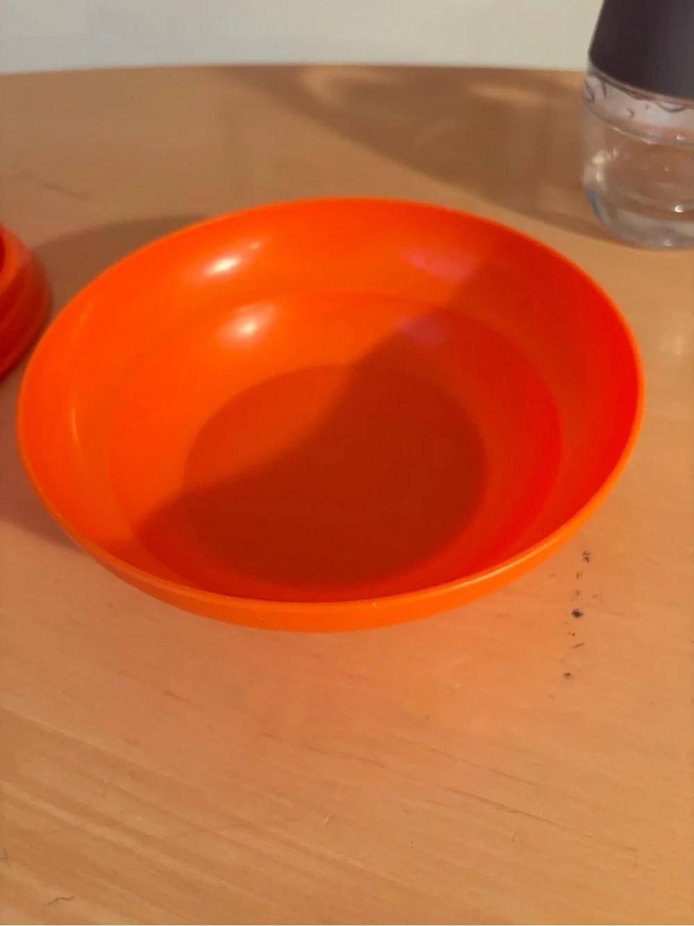 Tupperware set bright